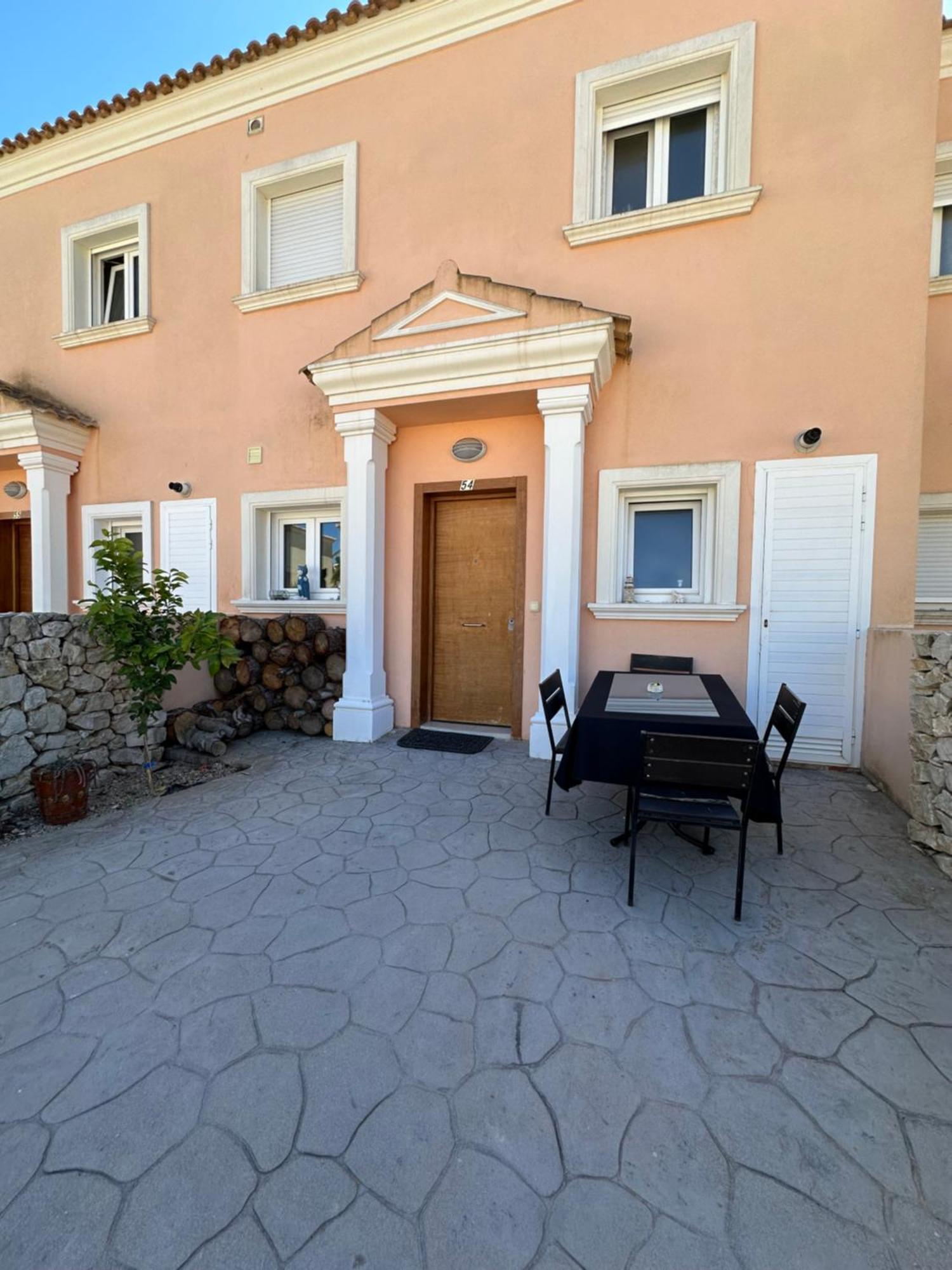 Holiday home Cala-azul Y Jacuzzi