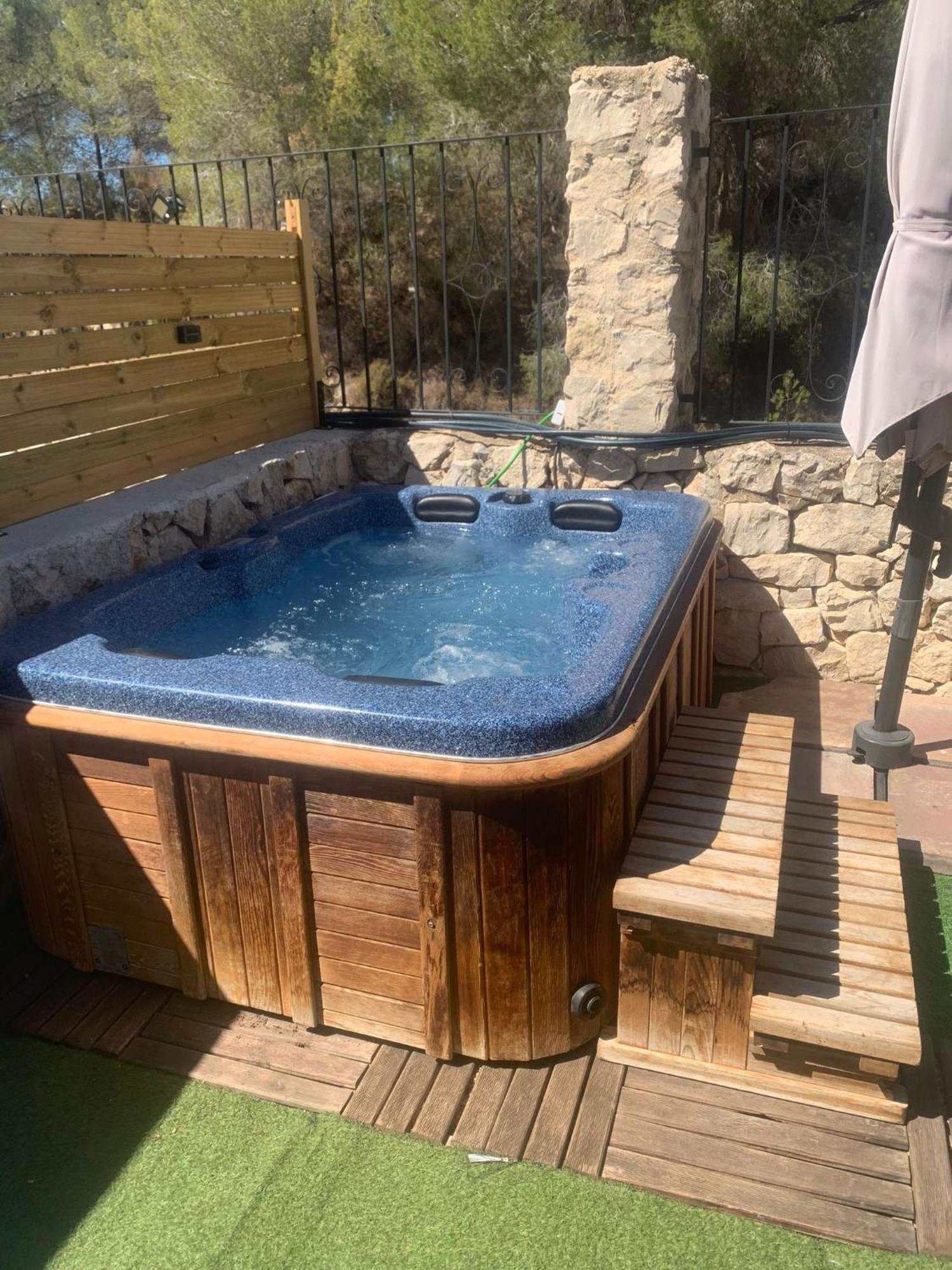 Holiday home Cala-azul Y Jacuzzi Calpe