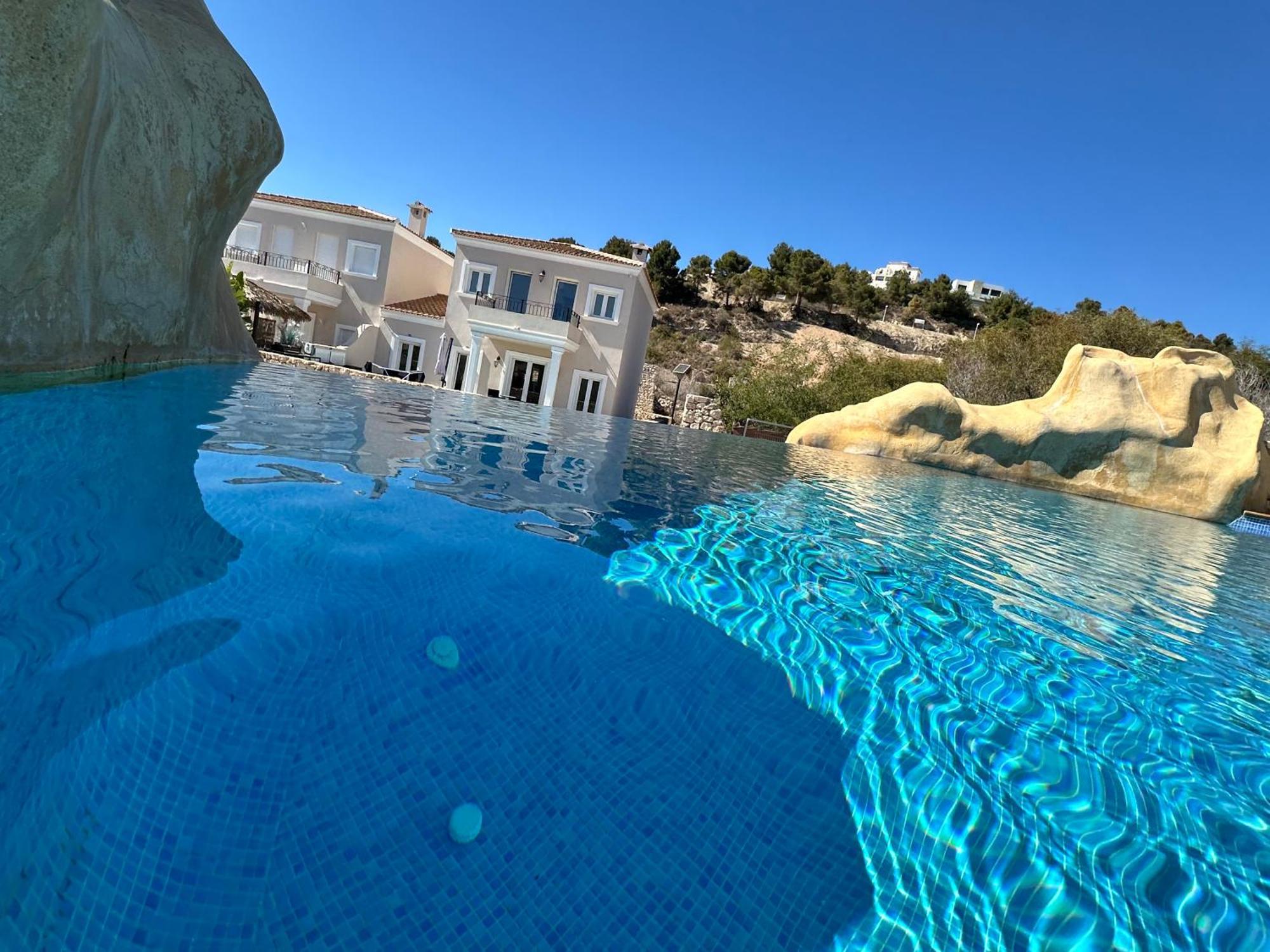 Casa de Férias Cala-azul Y Jacuzzi Calpe
